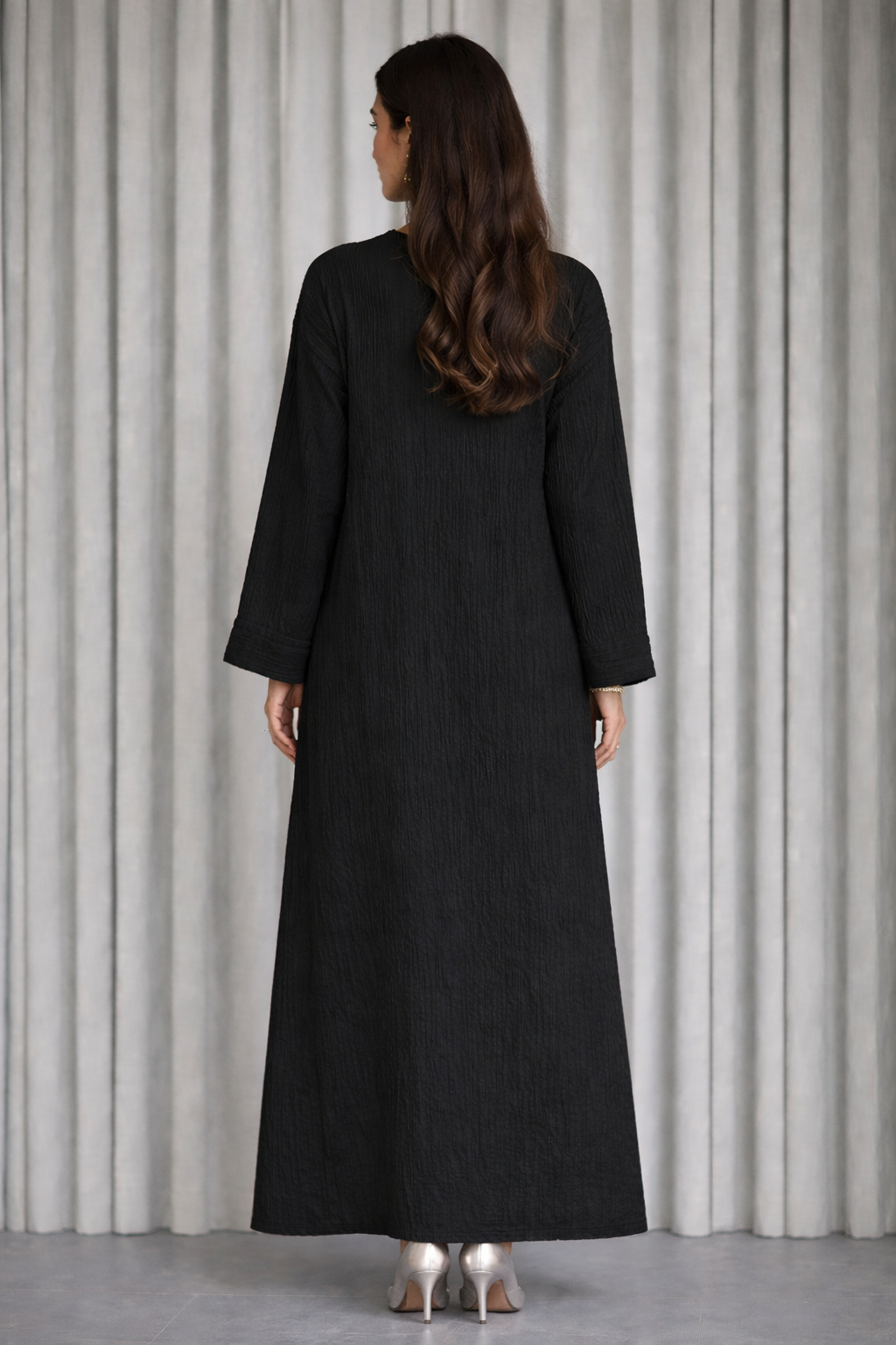 Robe longue froissée noir – vue détail