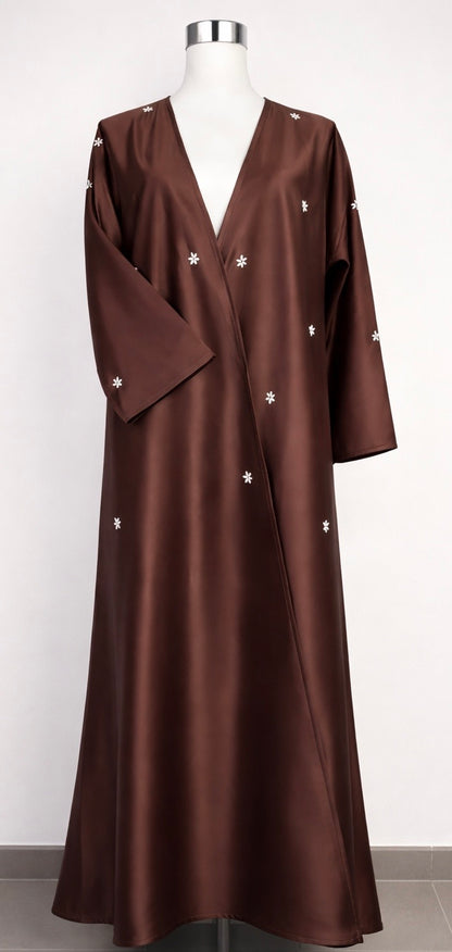 Abaya Dubai Luxe Marron – portée
