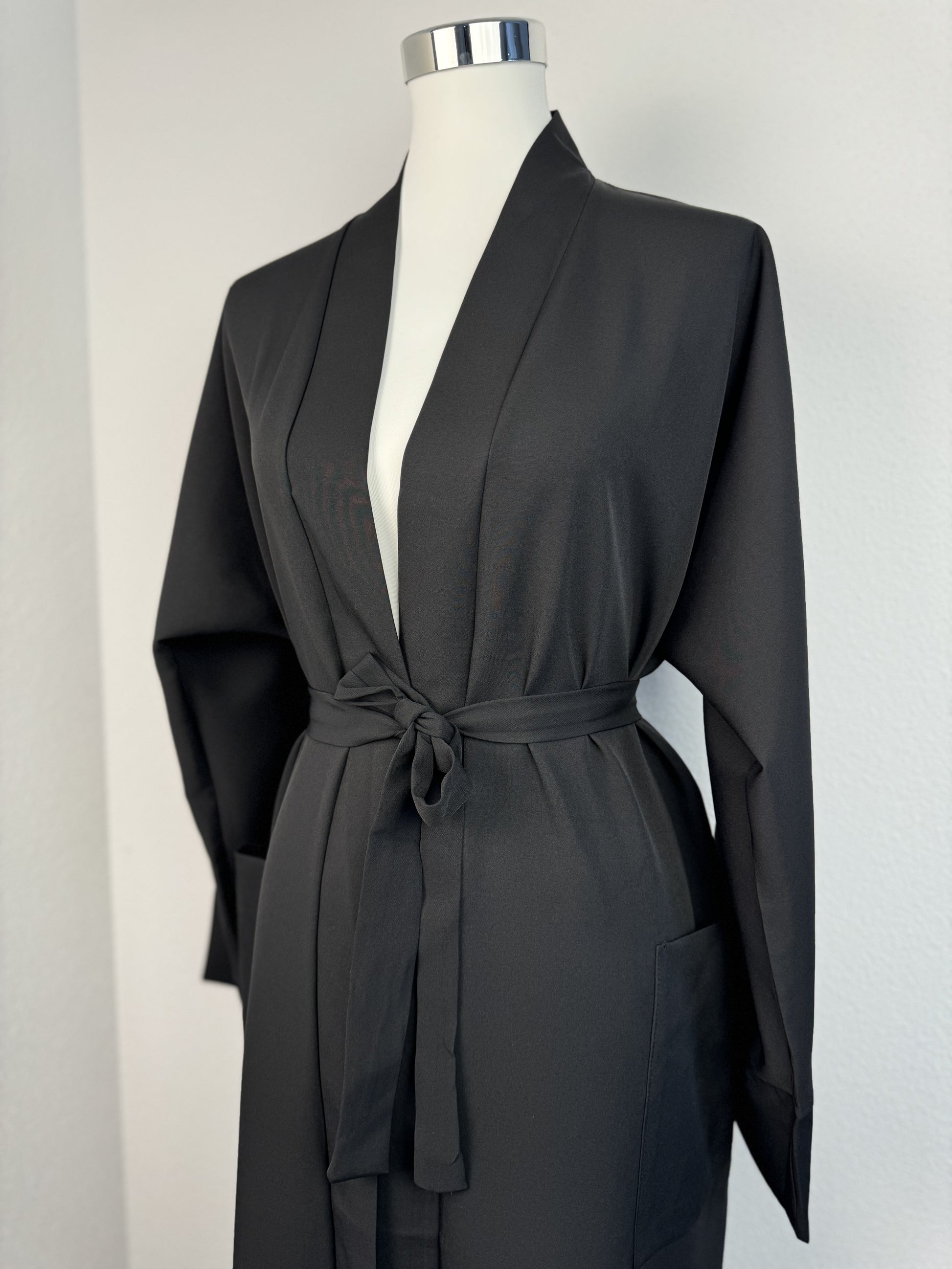 Kimono abaya noir – portée